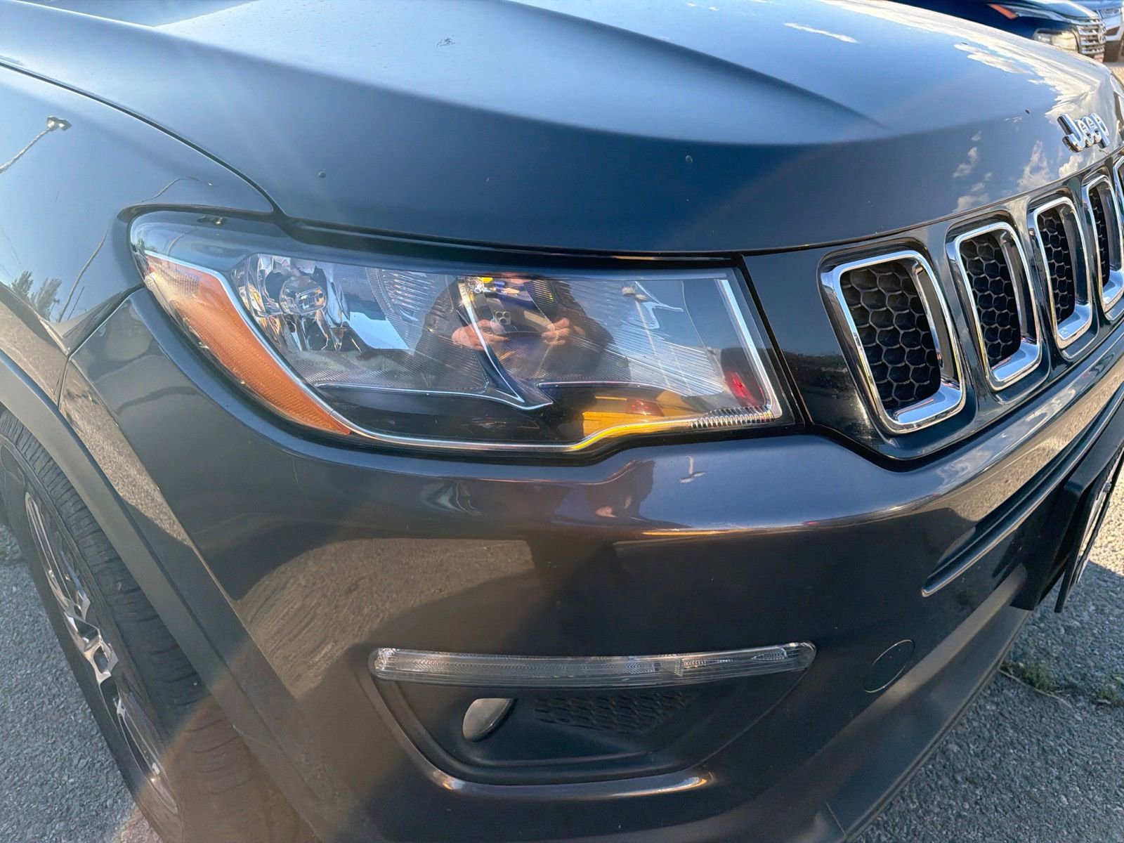Used 2017 Jeep Compass Latitude w/ Popular Equipment Group AWD/4WD image 9