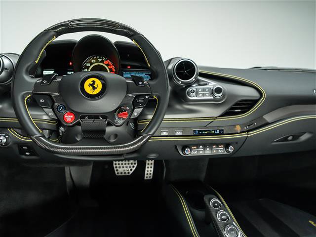 Used 2021 Ferrari F8 Tributo RWD image 27