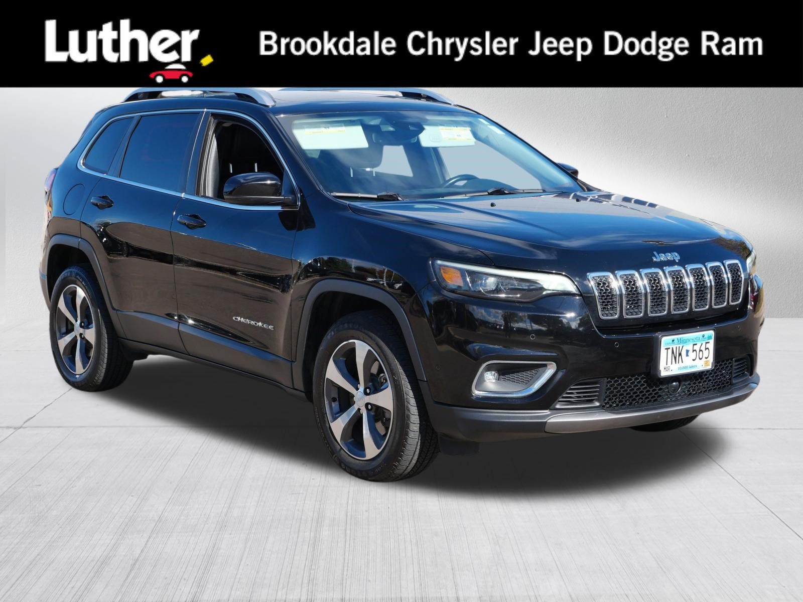 Used 2019 Jeep Cherokee Limited w/ Luxury Group