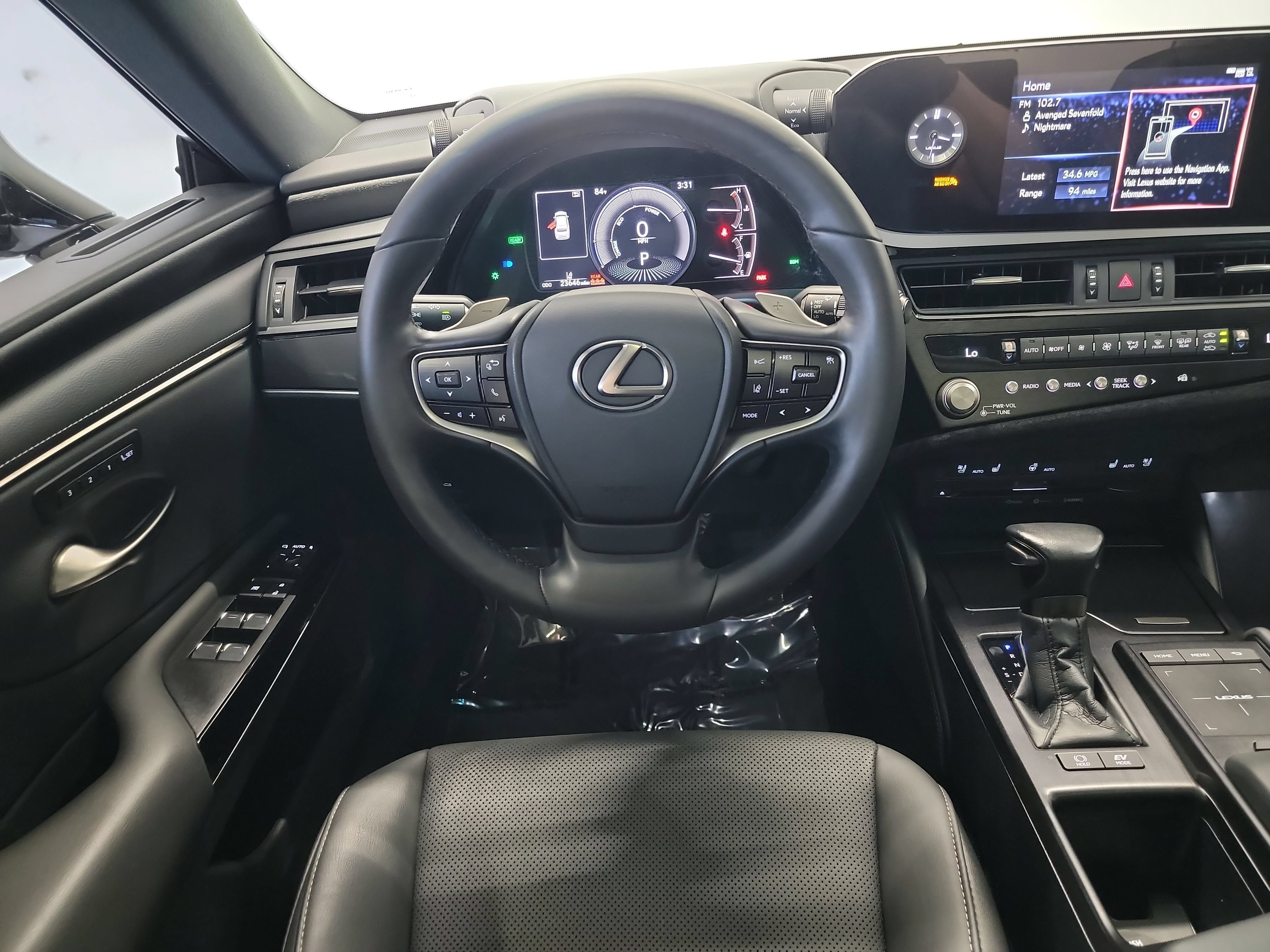 Used 2022 Lexus ES 300h w/ Premium Package FWD image 16