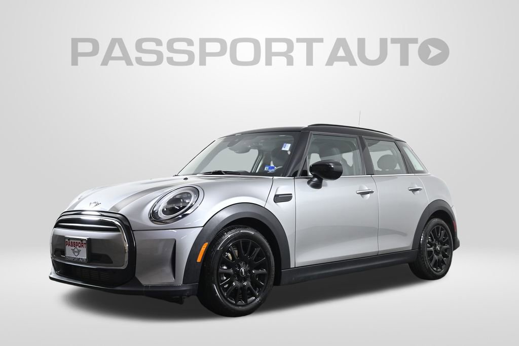 Certified 2023 MINI Cooper 4-Door Hardtop image 1
