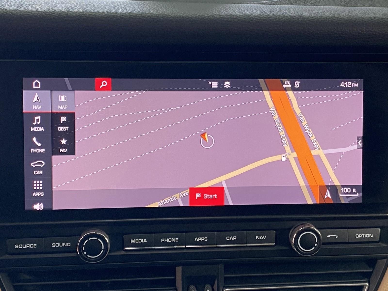 Used 2019 Porsche Macan S image 32