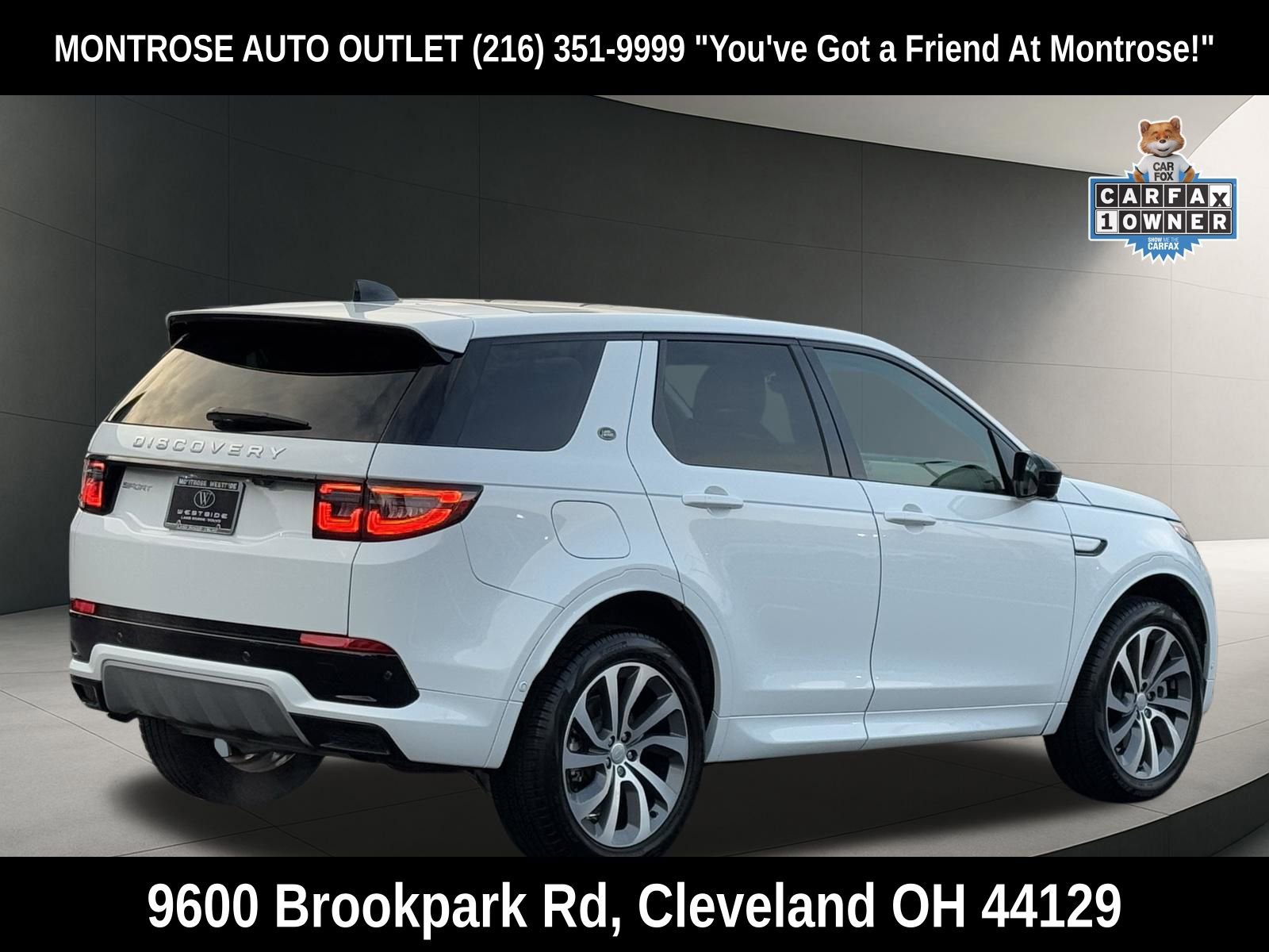 Used 2025 Land Rover Discovery Sport S image 7