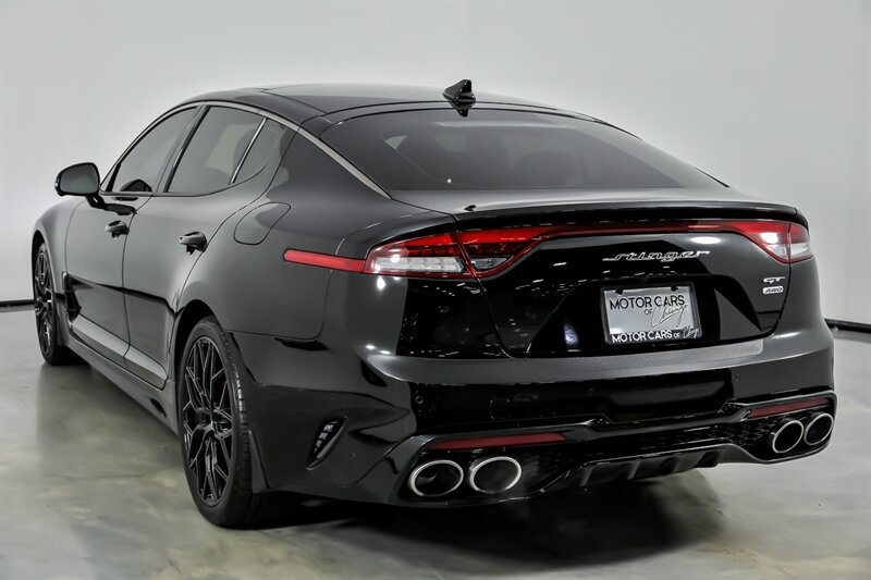 Used 2022 Kia Stinger GT2 AWD/4WD image 10