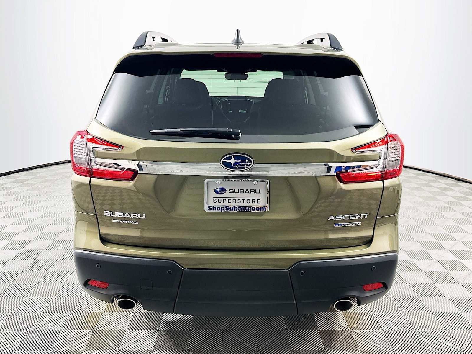 New 2025 Subaru Ascent Limited image 6