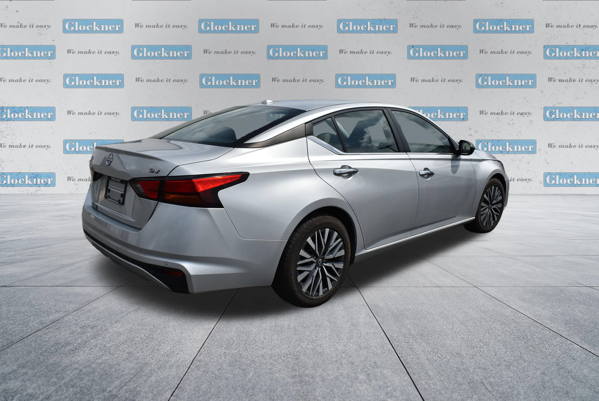 Used 2024 Nissan Altima 2.5 SV FWD image 12
