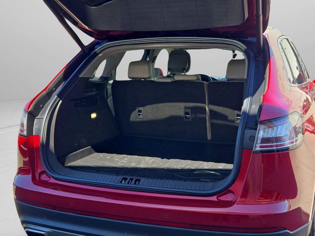 Used 2020 Lincoln Nautilus FWD w/ Equipment Group 101A image 25