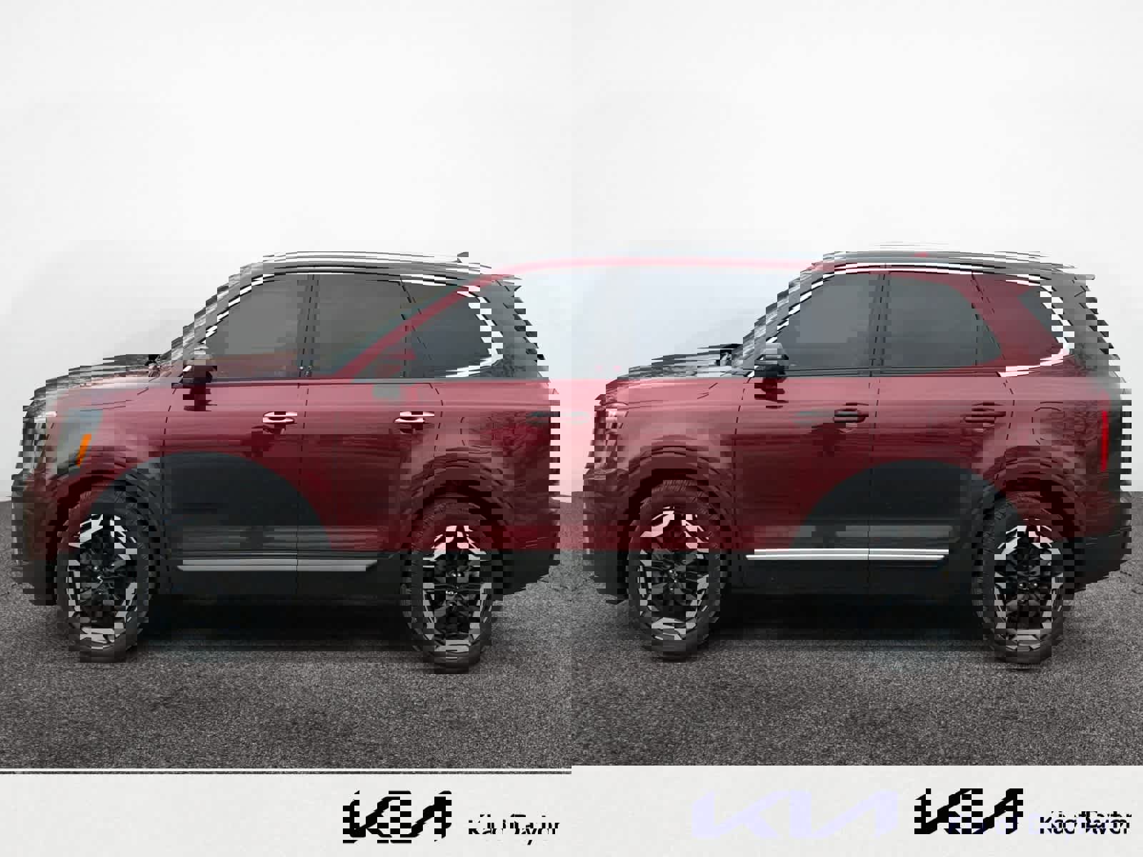 Used 2023 Kia Telluride S w/ S Sunroof Package image 2