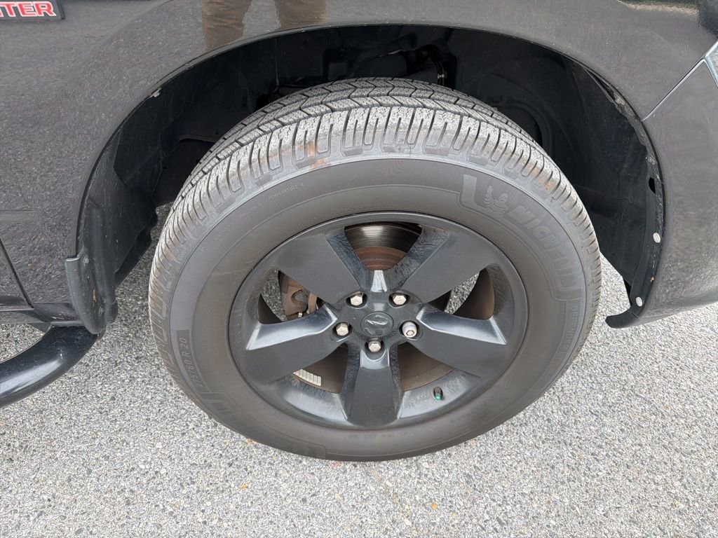 Used 2015 RAM 1500 Express AWD/4WD image 13