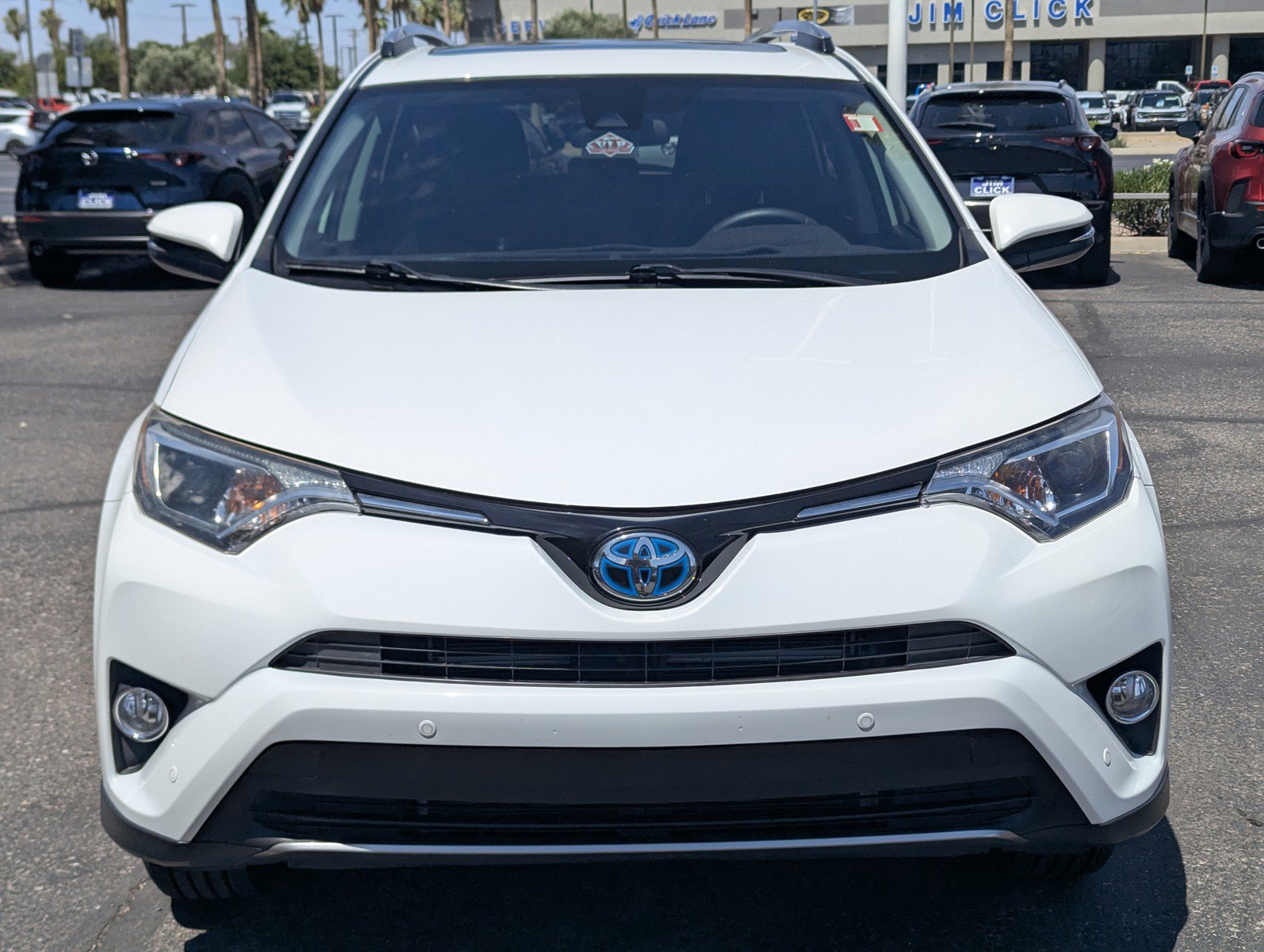 Used 2017 Toyota RAV4 XLE w/ Convenience Package AWD/4WD image 6