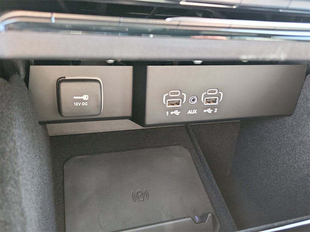 New 2025 Jeep Wagoneer L Series II w/ Convenience Group I image 20