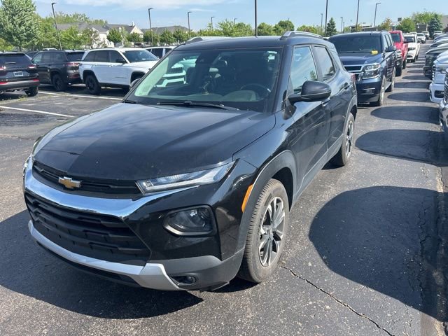 Used 2021 Chevrolet TrailBlazer LT w/ Premium Seating Package