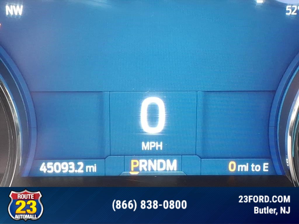 Certified 2022 Ford F150 XLT w/ Equipment Group 302A High image 23