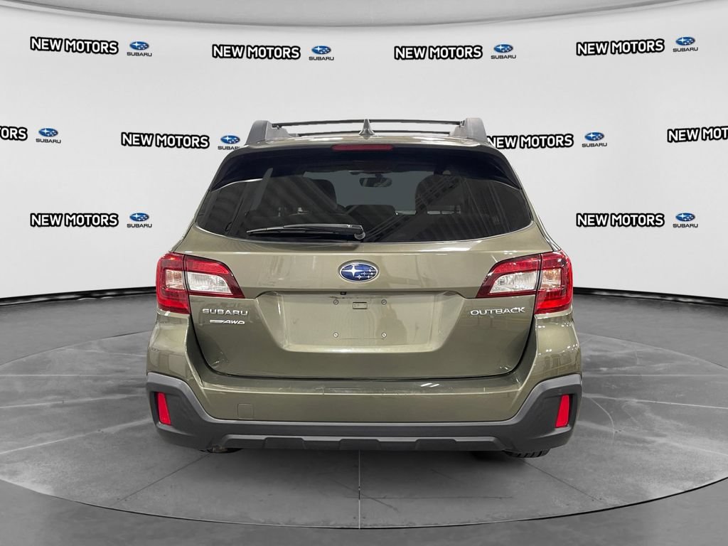 Used 2019 Subaru Outback 2.5i Premium AWD/4WD image 4