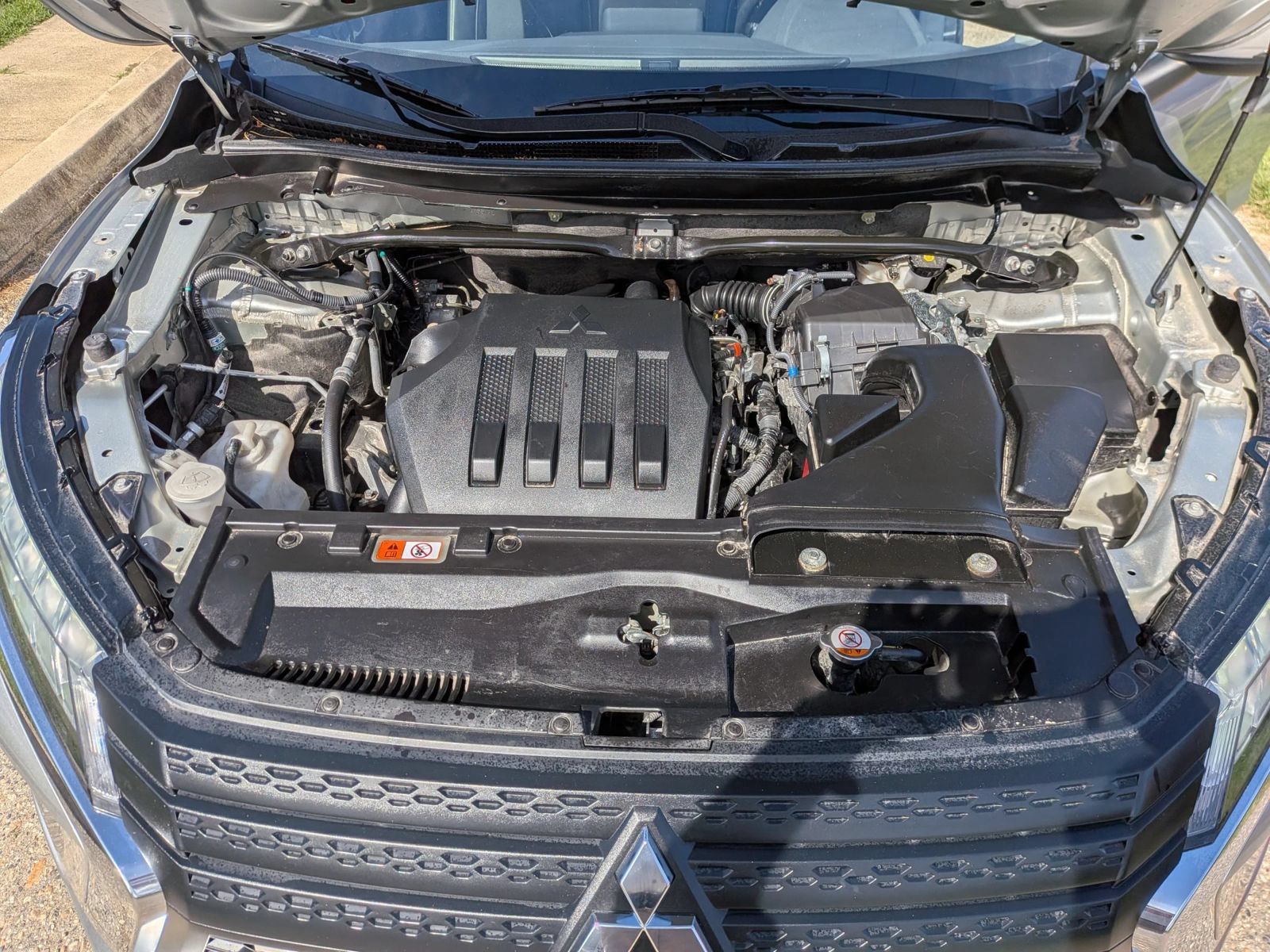 Used 2024 Mitsubishi Eclipse Cross SE AWD/4WD image 19