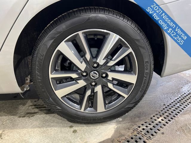 Used 2021 Nissan Versa SV image 21