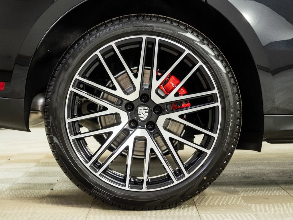 New 2026 Porsche Macan S image 39
