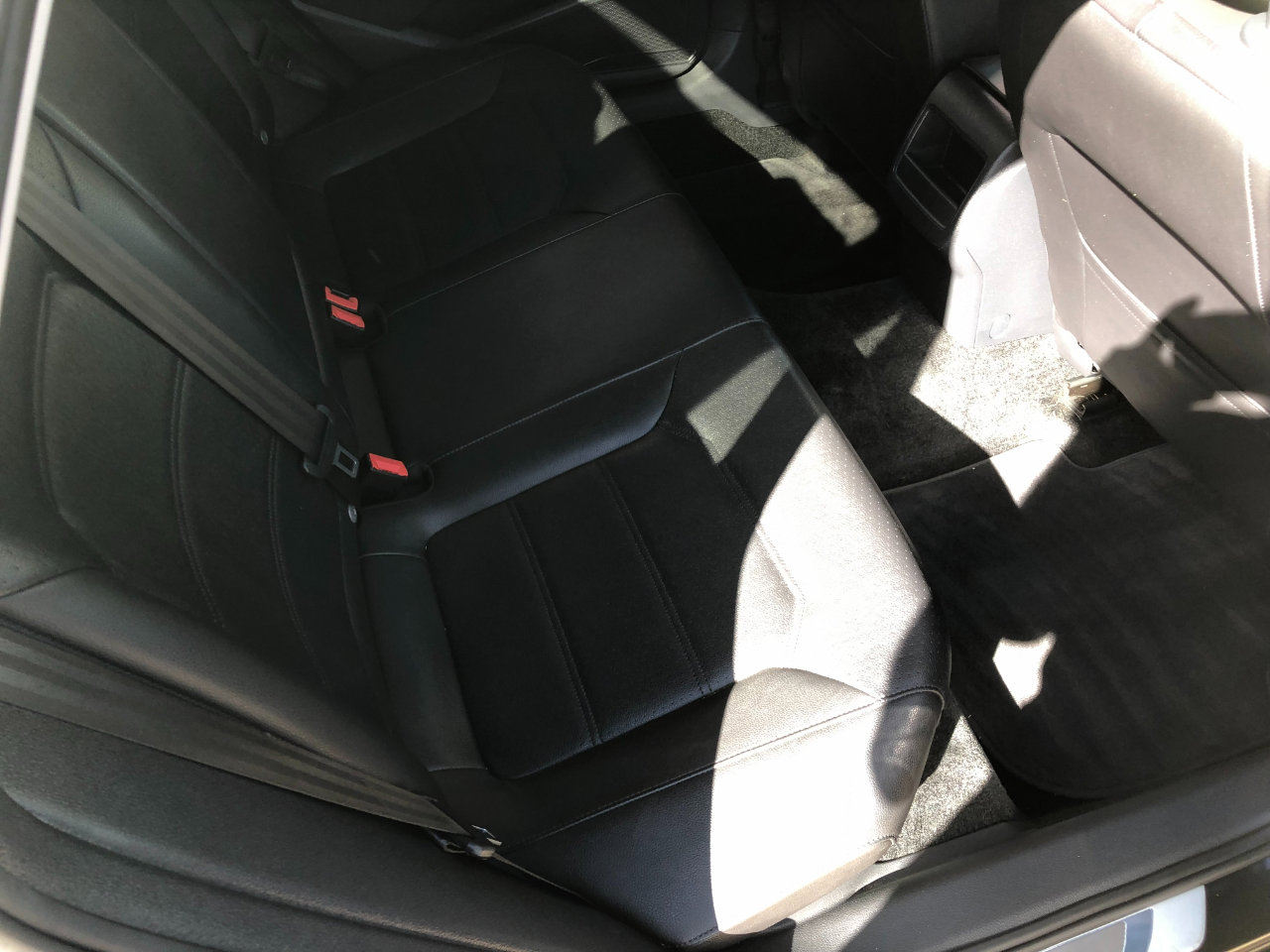 Used 2017 Volkswagen Passat 1.8T R-Line image 26