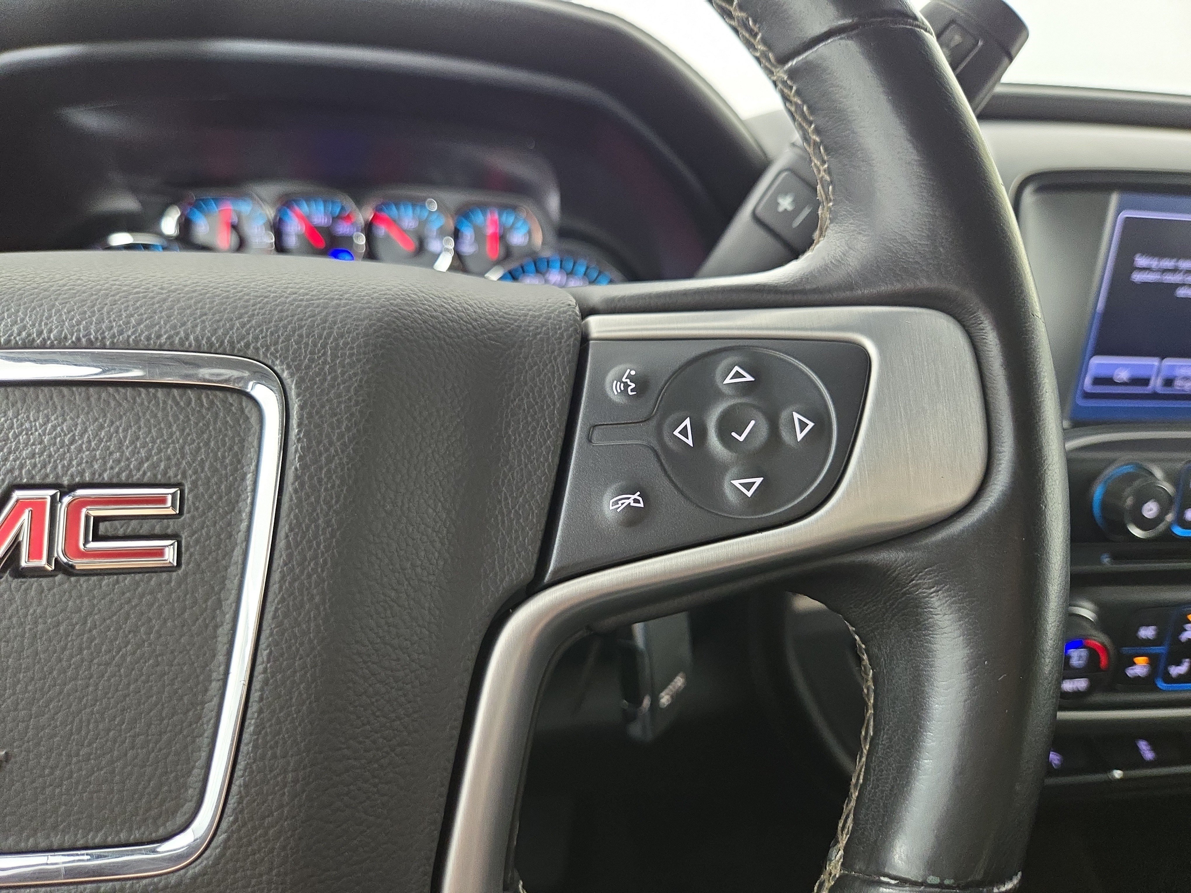 Used 2017 GMC Sierra 1500 SLT w/ Suspension Package, Off-Road AWD/4WD image 16