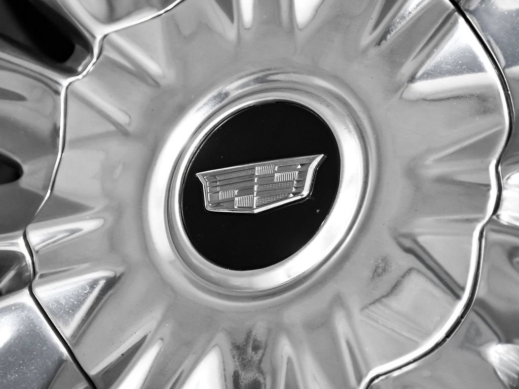 Used 2023 Cadillac Escalade Premium Luxury AWD/4WD image 93