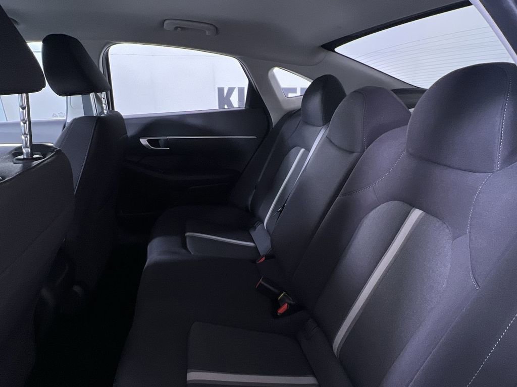 Used 2025 Hyundai Sonata SE image 25