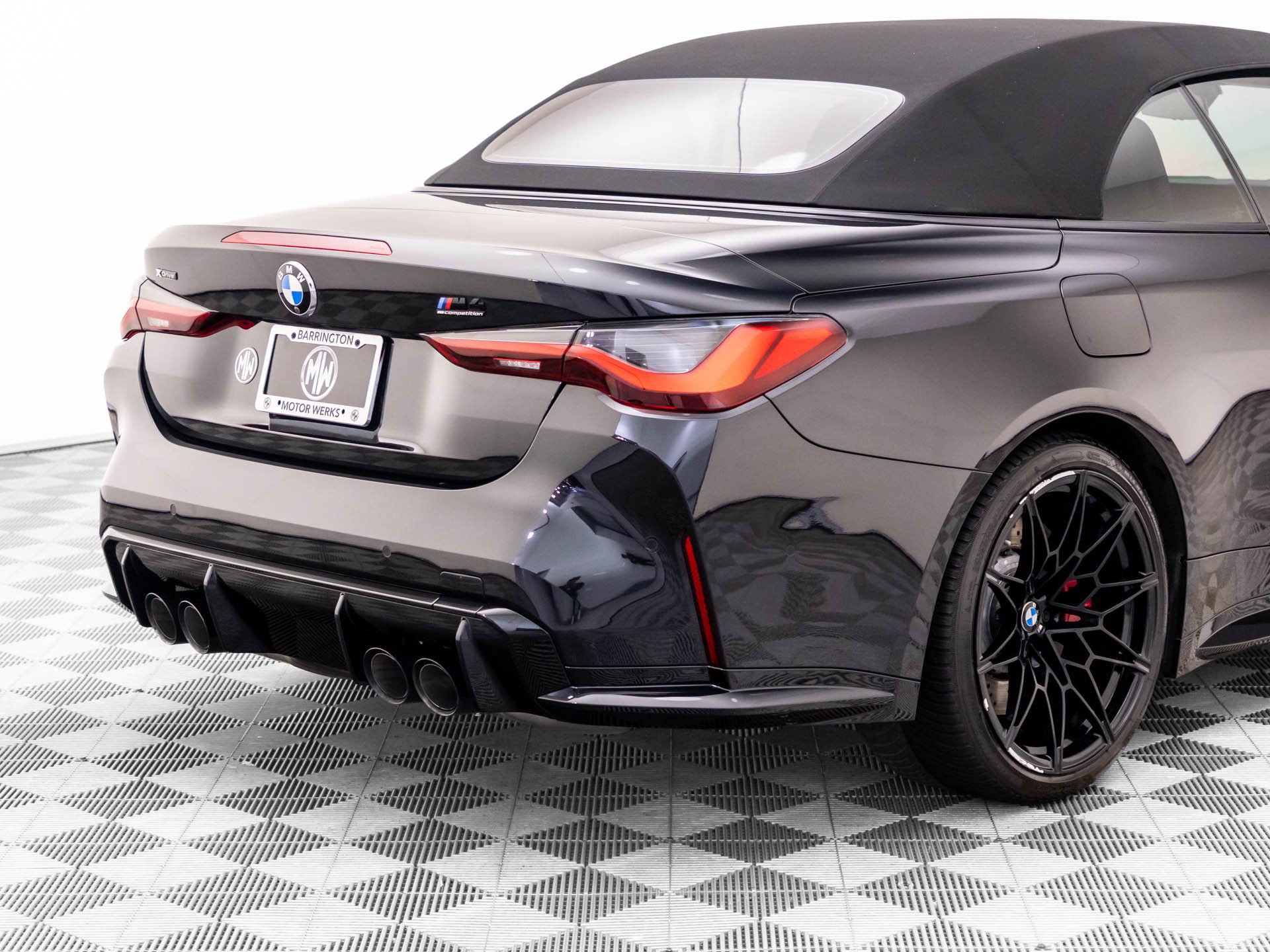 Used 2024 BMW M4 xDrive Competition w/ Executive Package AWD/4WD image 33