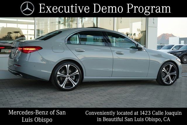 Used 2025 Mercedes-Benz C 300 Sedan image 9