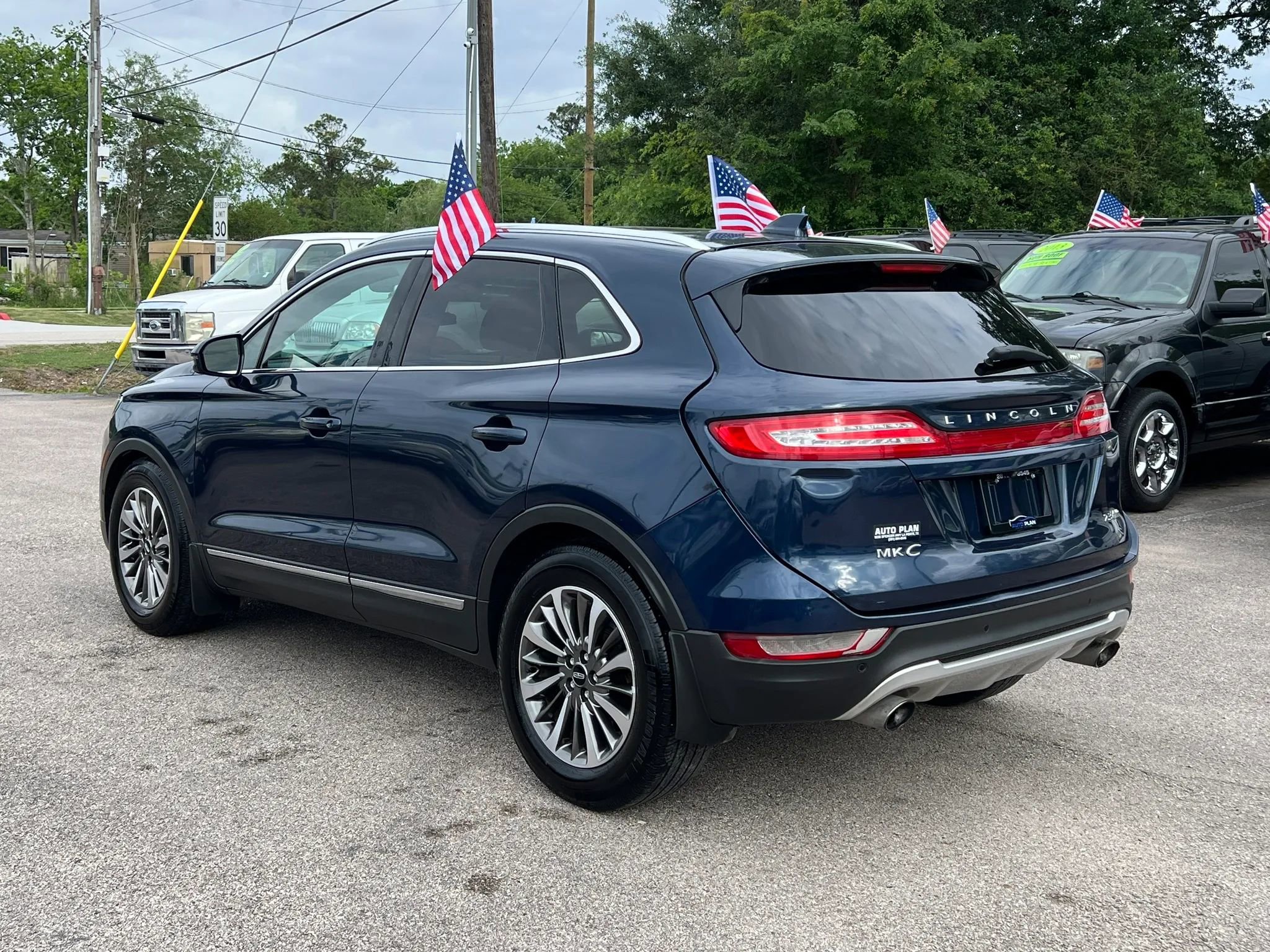 Used 2015 Lincoln MKC AWD w/ Equipment Group 102A Reserve image 8