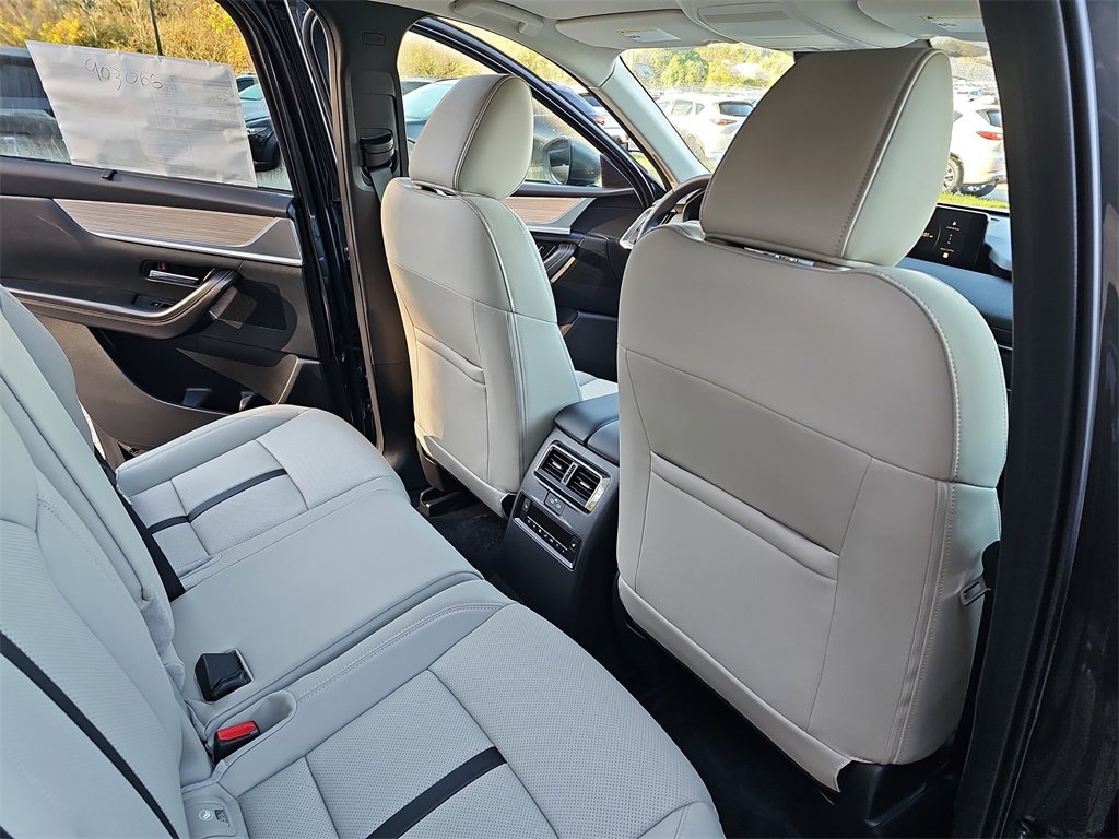 New 2026 MAZDA CX-90 3.3 Turbo w/ Preferred Package image 11