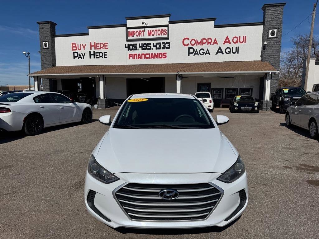Used 2018 Hyundai Elantra SE image 2
