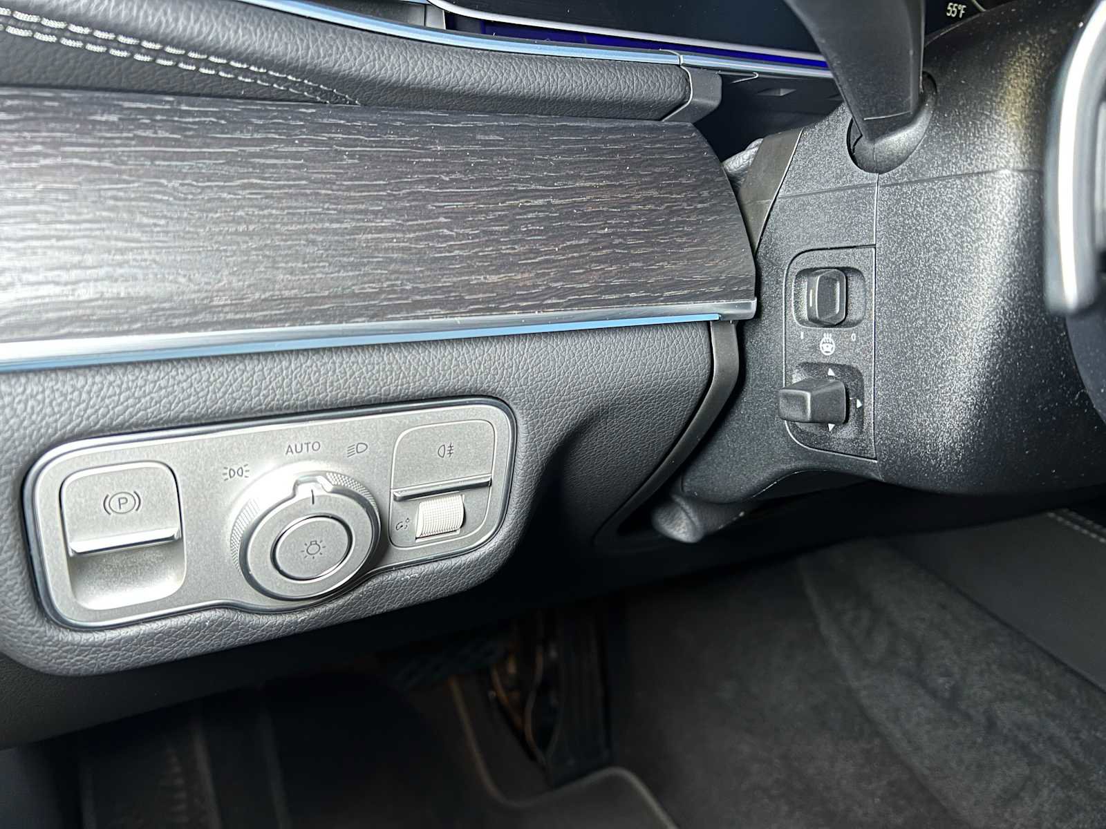 Certified 2025 Mercedes-Benz GLS 450 GLS 450 image 26