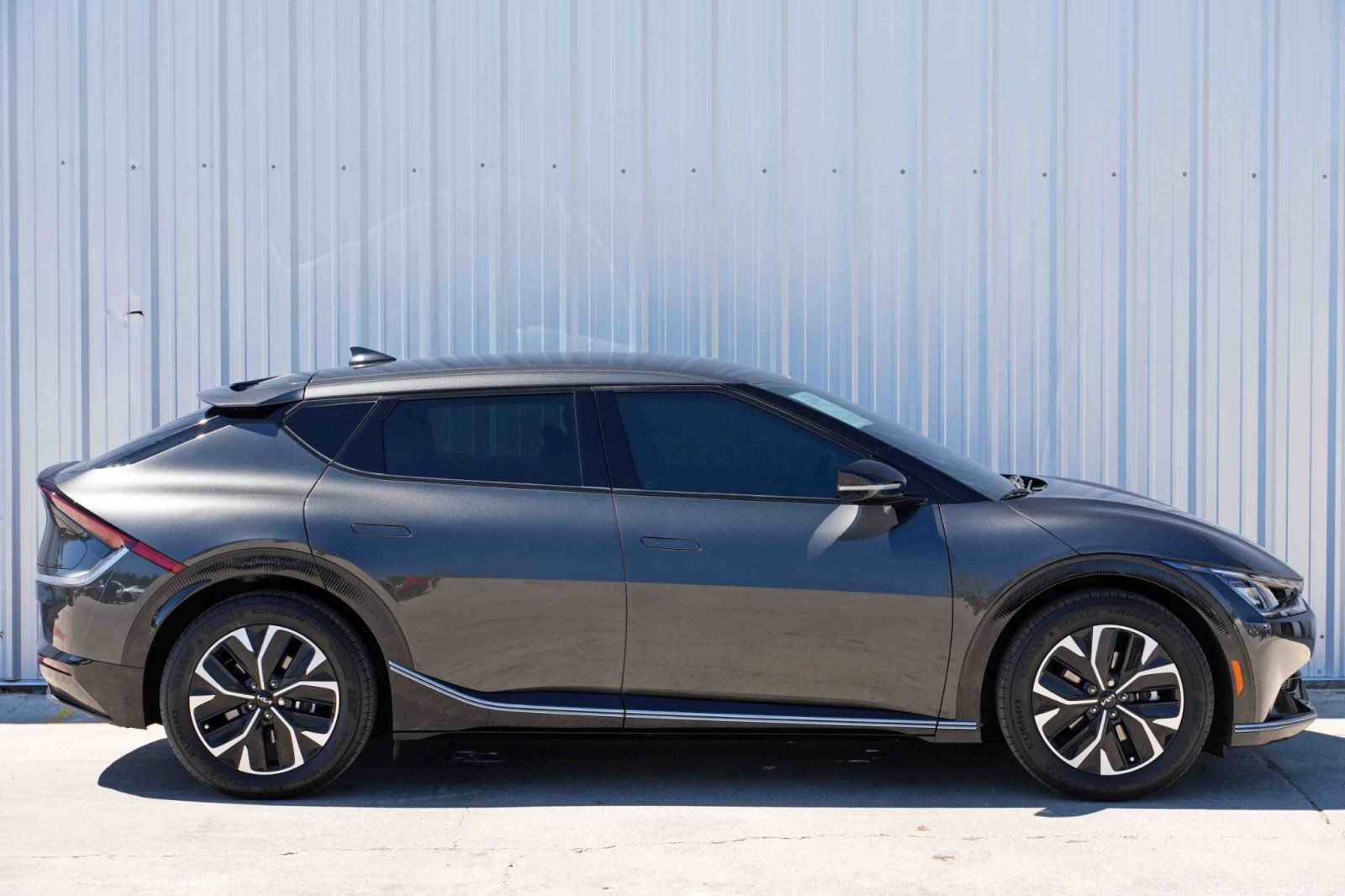 Used 2023 Kia EV6 Wind image 49