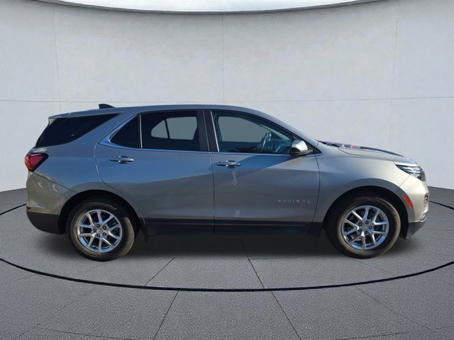Used 2023 Chevrolet Equinox LT image 6