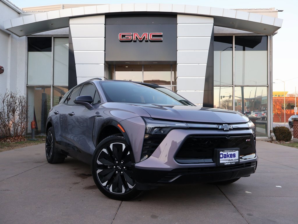 Used 2024 Chevrolet Blazer EV RS image 1