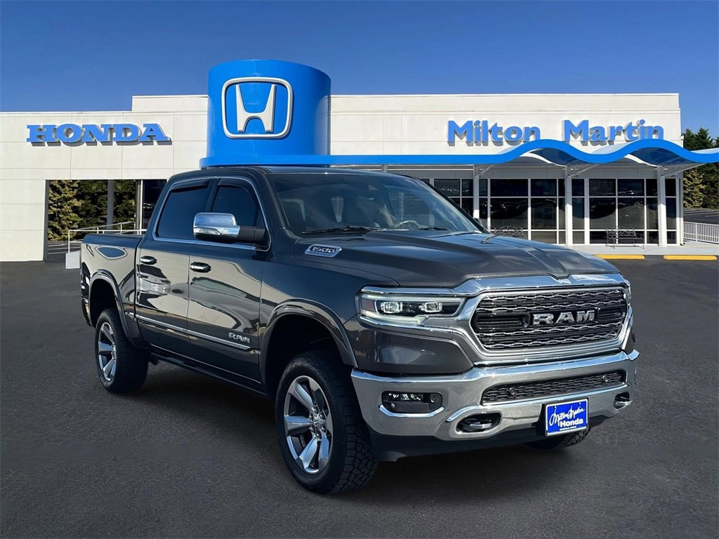 Used 2022 RAM 1500 Limited image 1