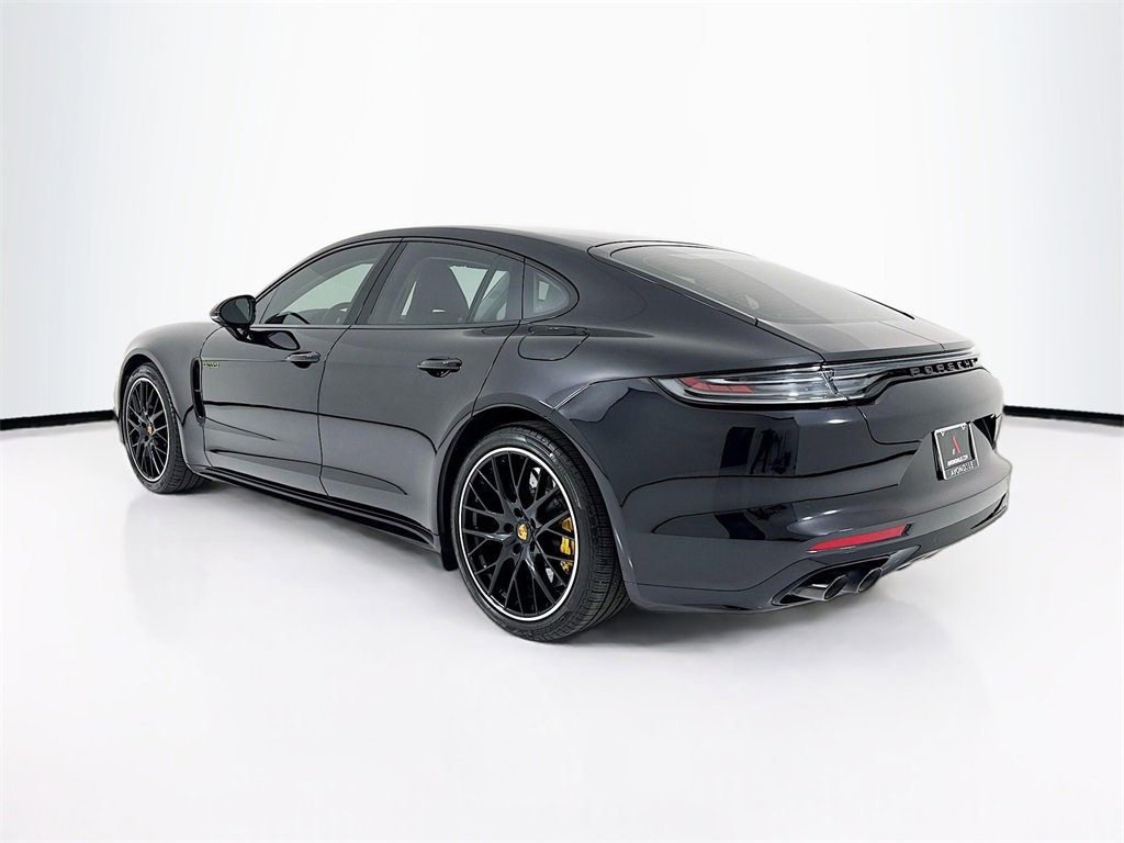 Used 2023 Porsche Panamera Turbo S image 3