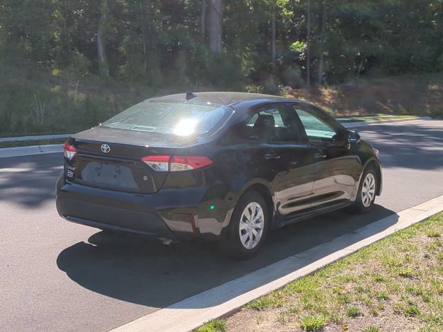 Used 2022 Toyota Corolla L FWD image 13