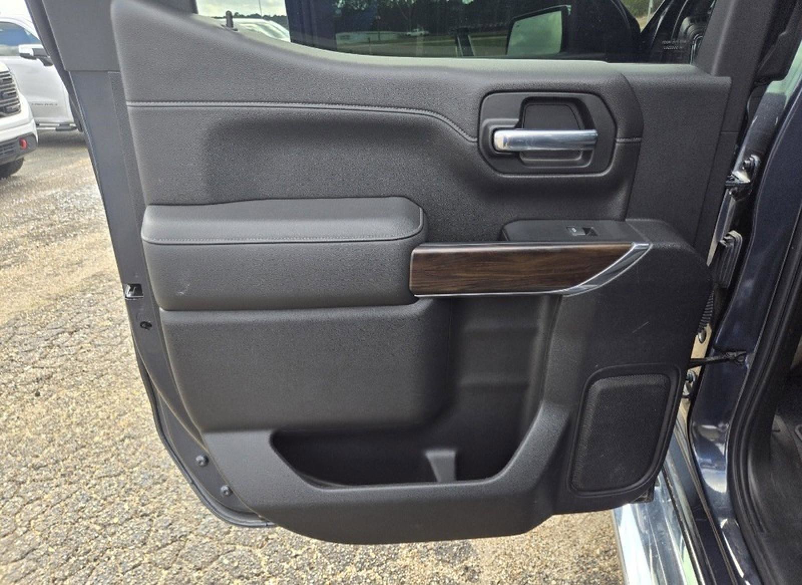 Used 2021 GMC Sierra 1500 SLT w/ SLT Premium Plus Package image 26