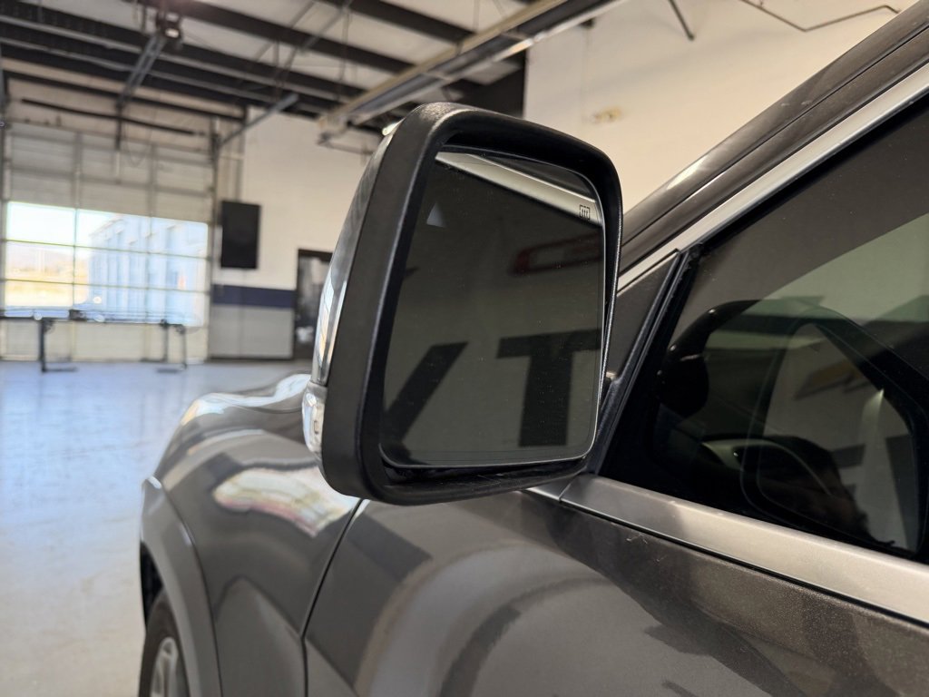 Used 2019 Jeep Grand Cherokee Summit w/ Platinum Series Group image 10