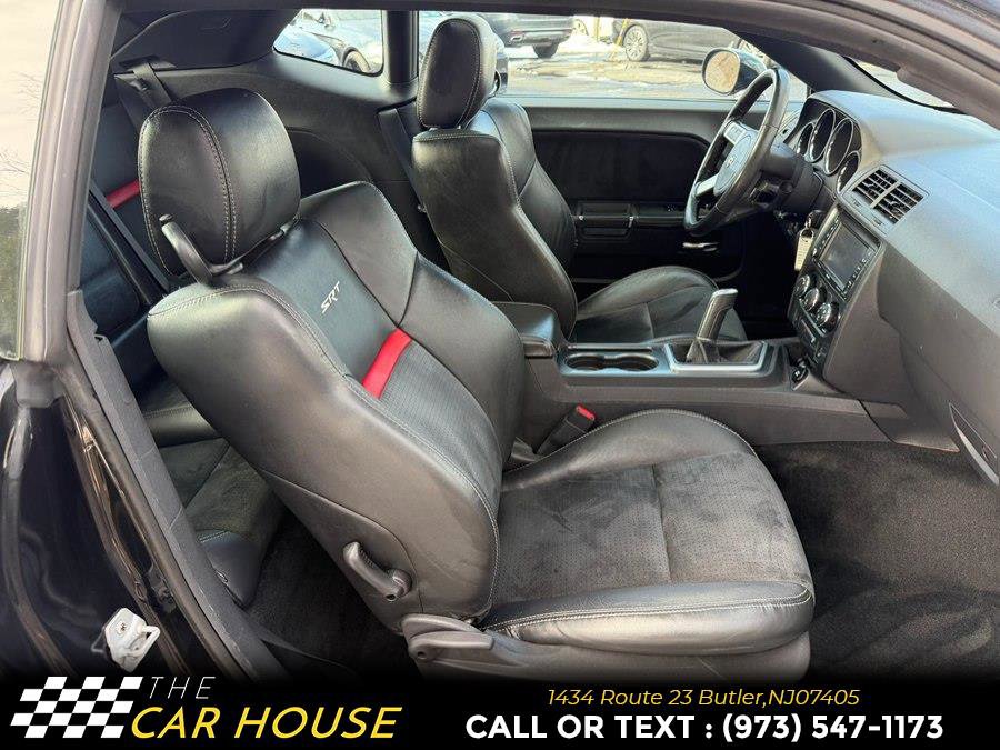 Used 2009 Dodge Challenger SRT8 w/ SRT Option Group II image 19