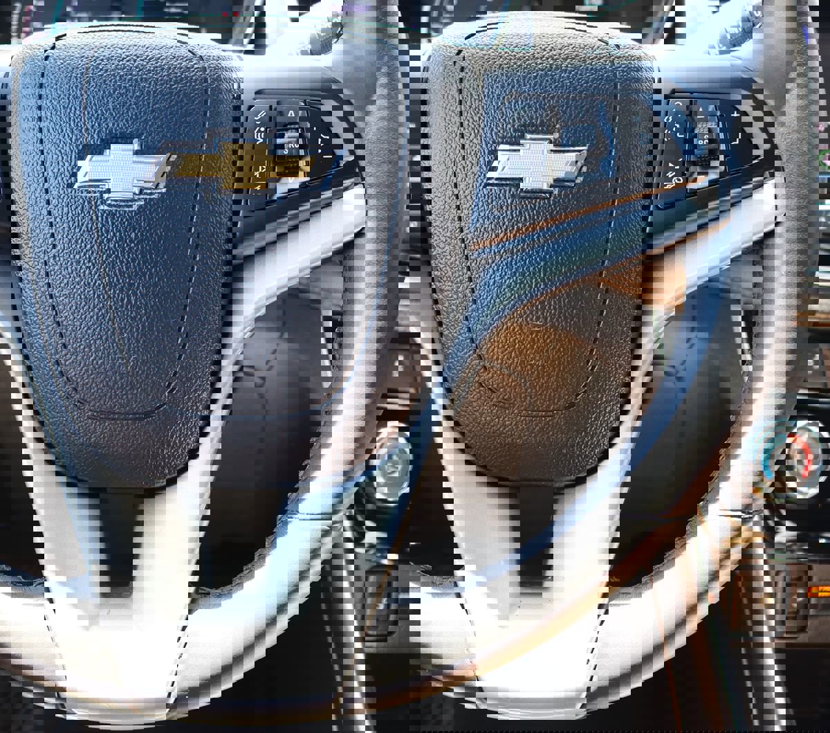 Used 2020 Chevrolet Trax Premier w/ LPO, Protection Package FWD image 54