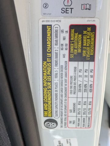 Used 2018 Volkswagen Golf SE image 18