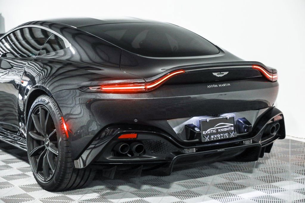 Used 2020 Aston Martin V8 Vantage Coupe image 22