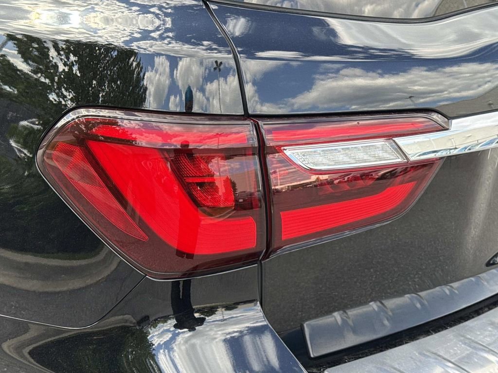 Used 2021 INFINITI QX80 Luxe RWD image 10