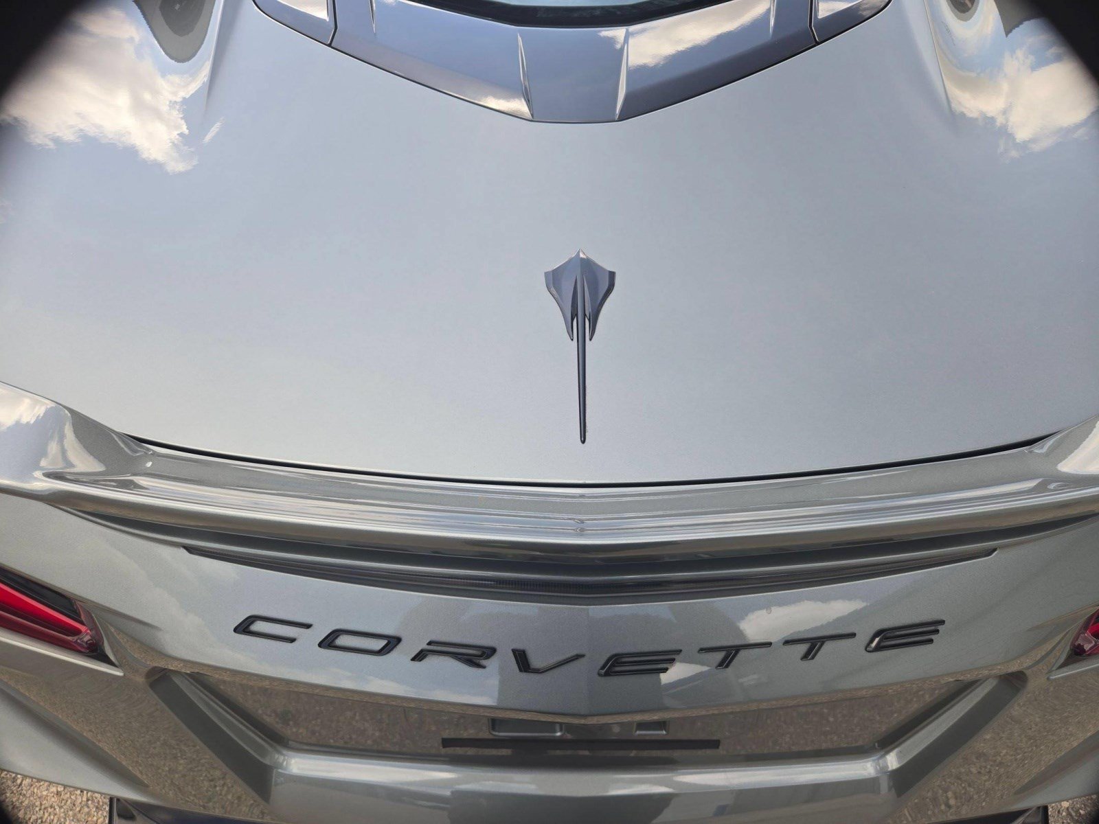 Used 2023 Chevrolet Corvette Stingray Coupe w/ Z51 Performance Package RWD image 10