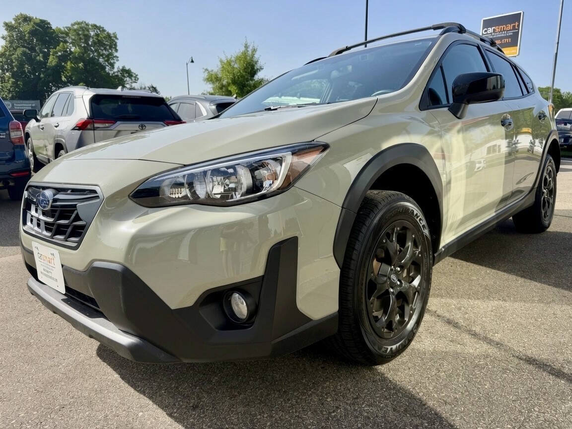 Used 2023 Subaru Crosstrek 2.0i Premium w/ Special Edition AWD/4WD image 6