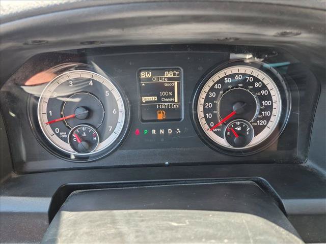 Used 2020 RAM 1500 Classic SLT AWD/4WD image 12