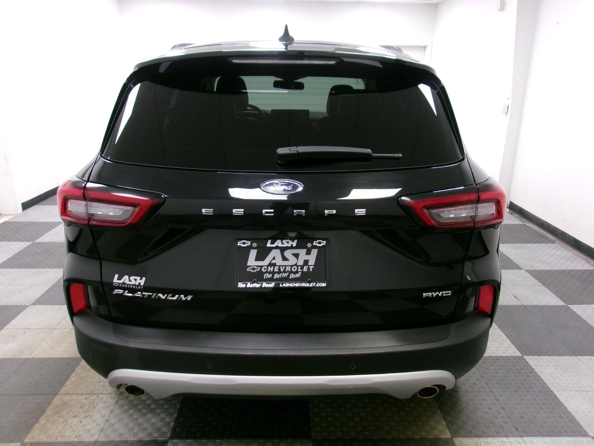 Used 2024 Ford Escape Platinum AWD/4WD image 12