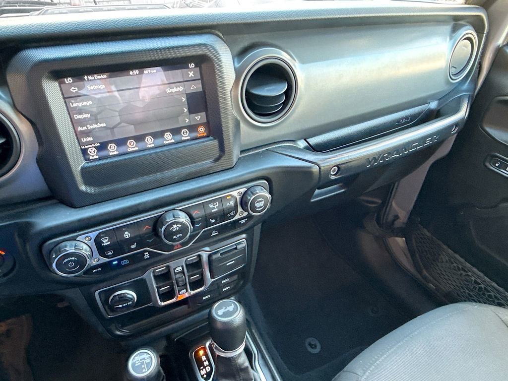 Used 2023 Jeep Wrangler Unlimited w/ Cold Weather Group image 23