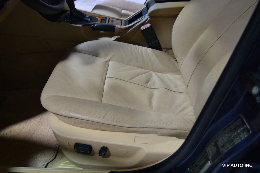 Used 2002 BMW 525i Sedan image 17